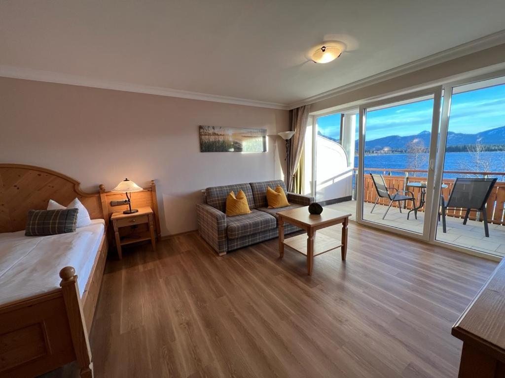 Hotel Fischer Am See Füssen Екстериор снимка