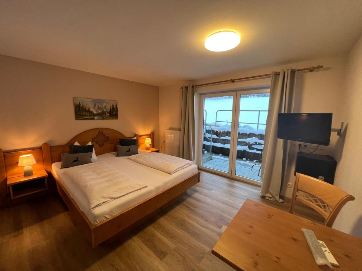 Hotel Fischer Am See Füssen Екстериор снимка