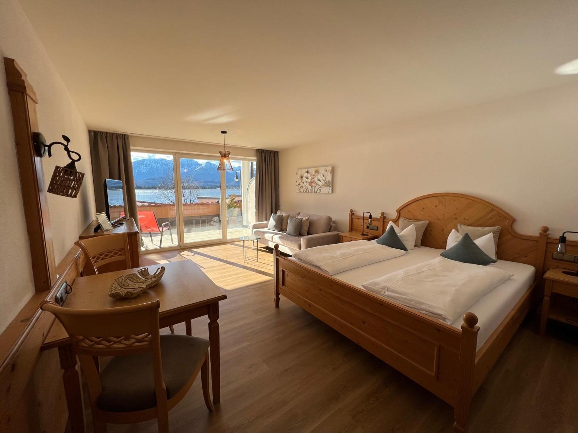 Hotel Fischer Am See Füssen Екстериор снимка