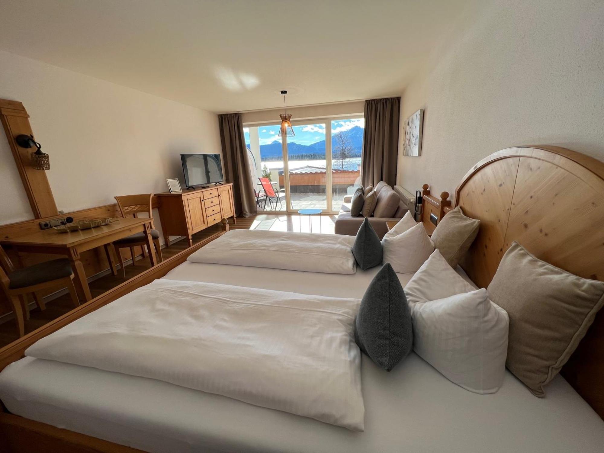 Hotel Fischer Am See Füssen Екстериор снимка